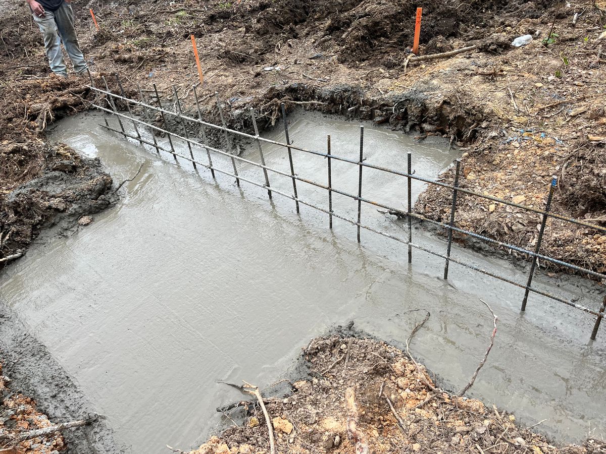 Concrete pouring and finishing for J.P Landscaping and Excavation in Chattanooga, TN