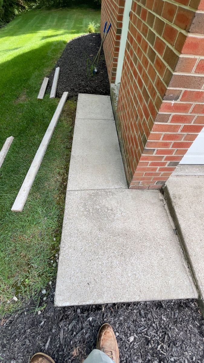 Landscaping for Amick’s Affordable Concrete & Power Washing LLC in Mansfield, OH
