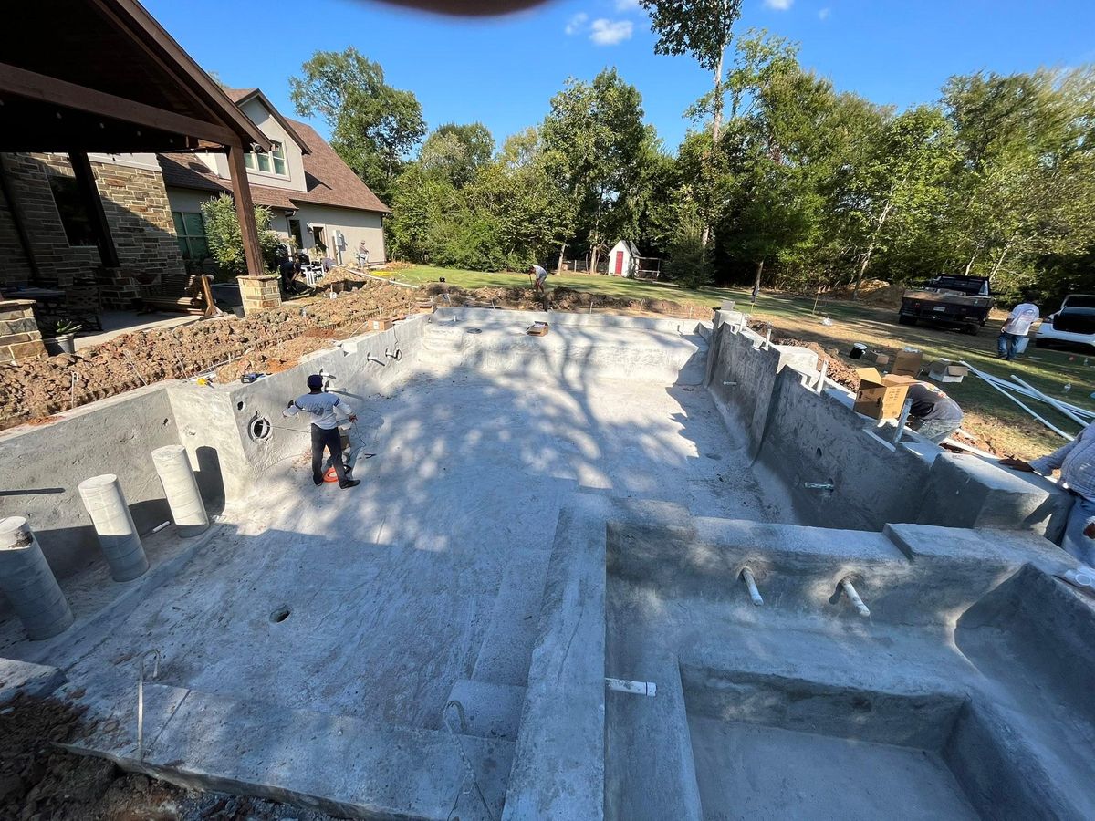 Custom Pool Construction for Azteca Pool Construction LLC in Houston, TX