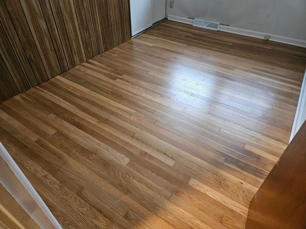 Floor Repair for AVance Flooring in Bridgman, MI