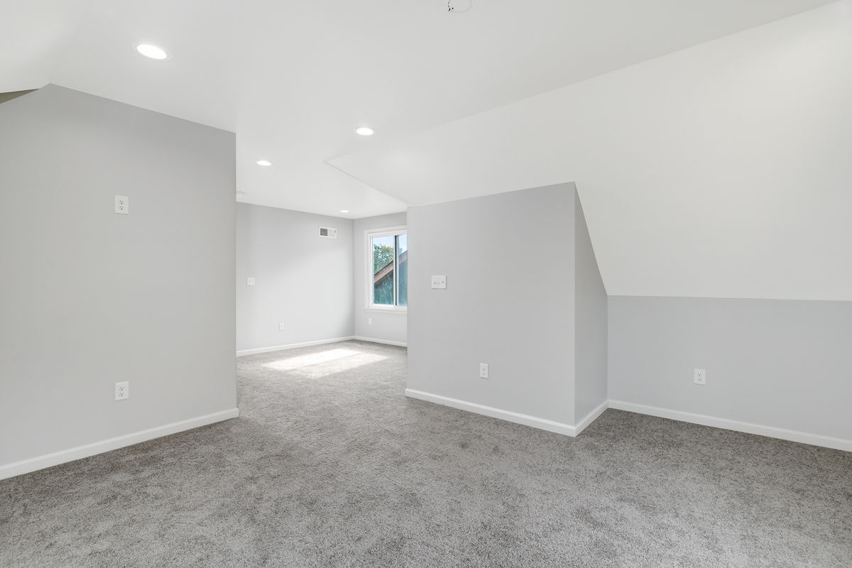 General Contractor for Denson Construction Services in Detroit, MI