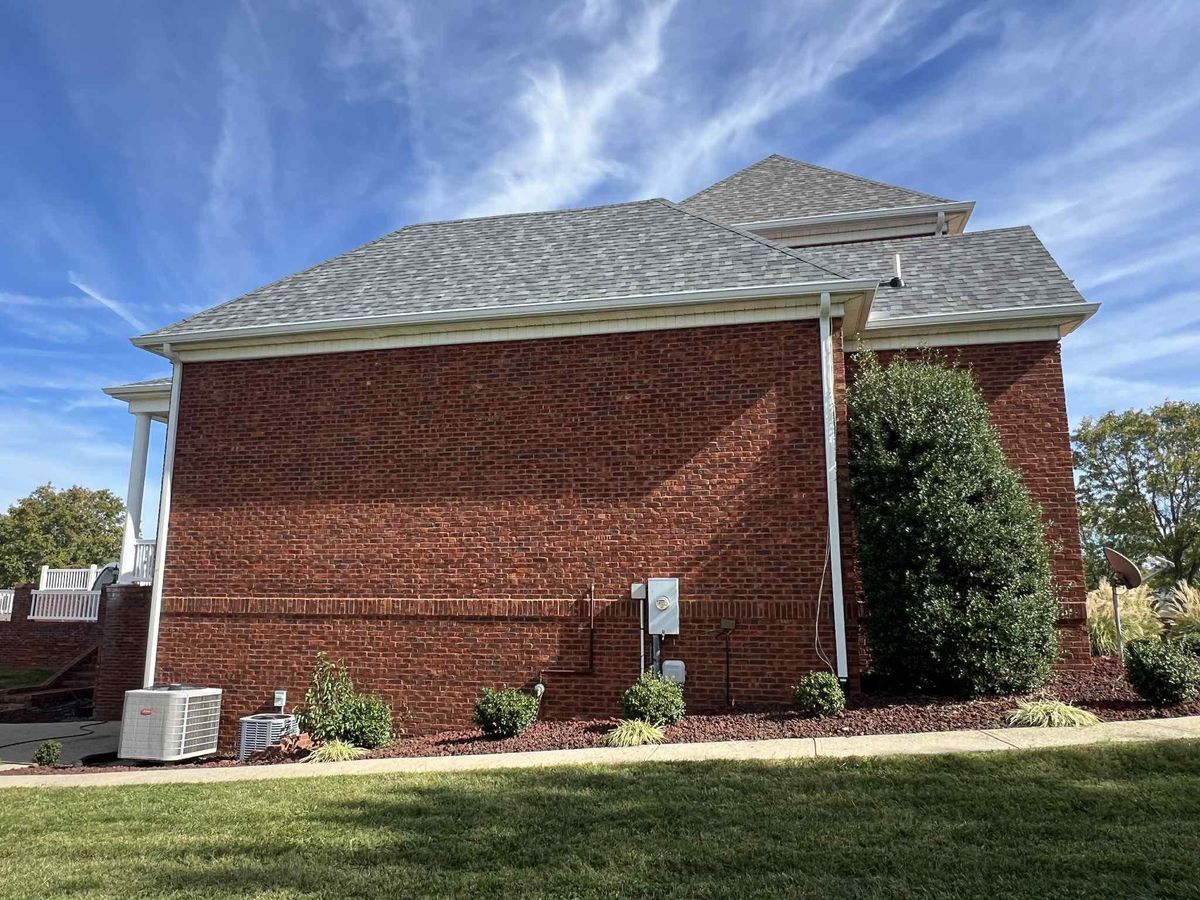 Shingle Roofing systems for KY Gutter Pro & Specialty Roofing Systems in Monticello, KY