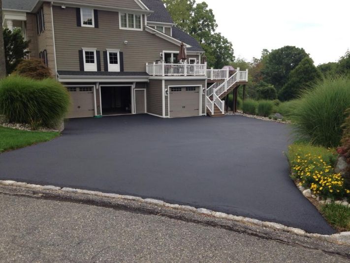 Seal Coating for All Pro Paving LLC in Montgomery County, PA