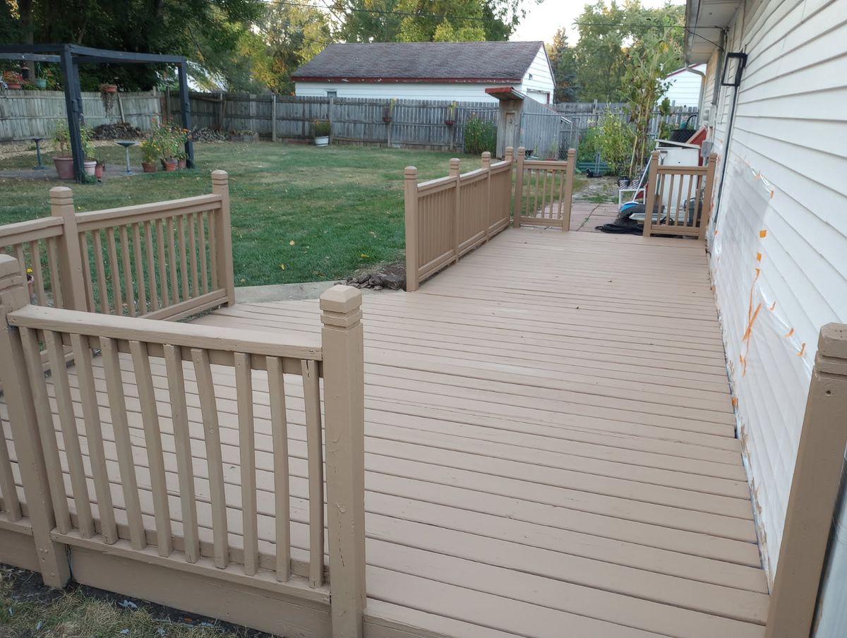 Deck Refinishing  for Stateline Exterior Home Cleaning in Beloit, WI