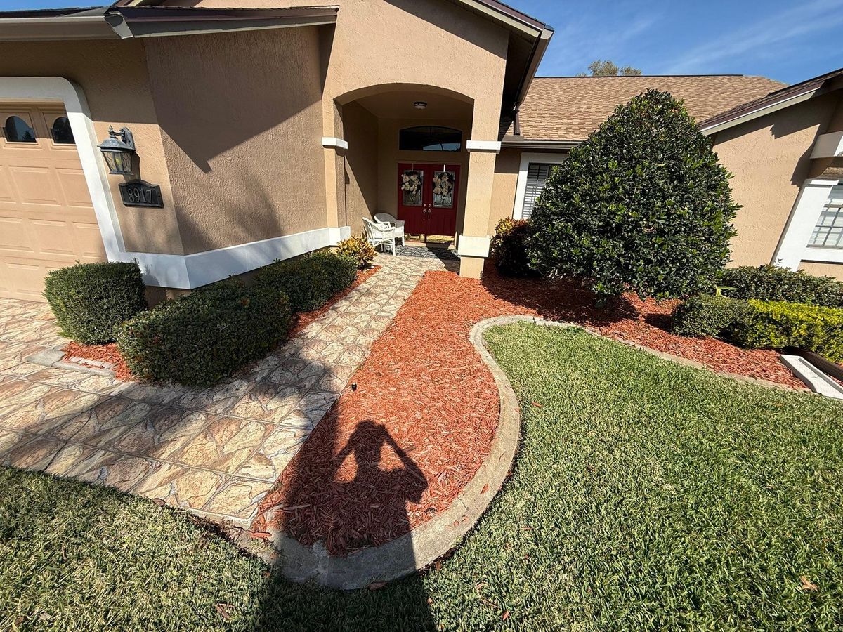 Mulch Installation for Kramer & Son’s Property Maintenance in Hudson, FL