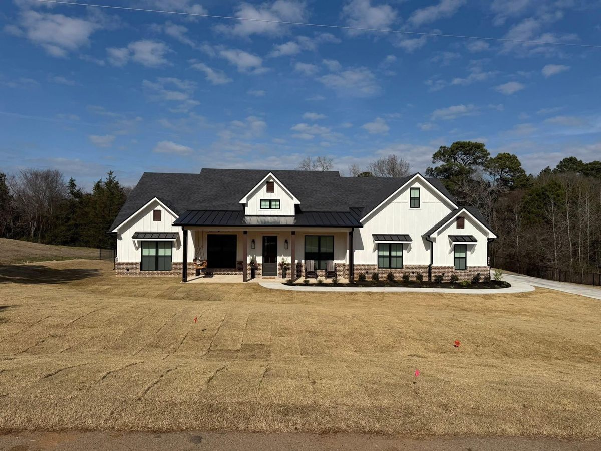 Gutter Installation for Coleman Gutters in Gilmer, TX