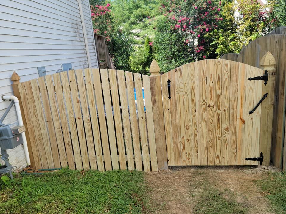 Fence Installation for LALO FENCE in Chantilly, VA
