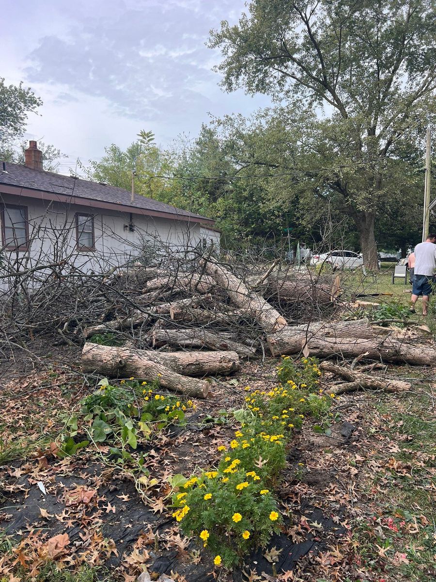 Property Clean Up for Baker Professional Services LLC in Shelbina, MO