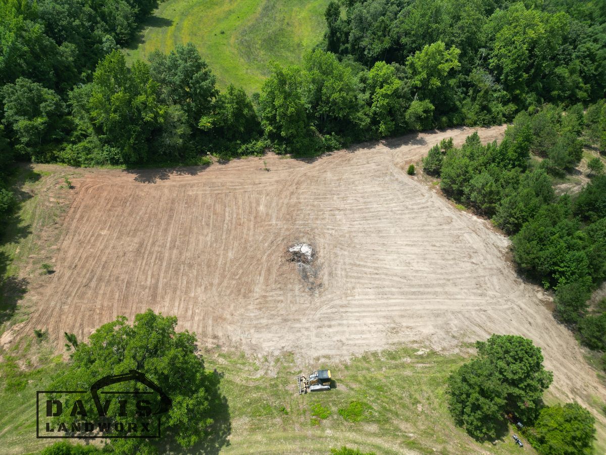 Land Clearing for Davis Landworx in Clanton,  AL