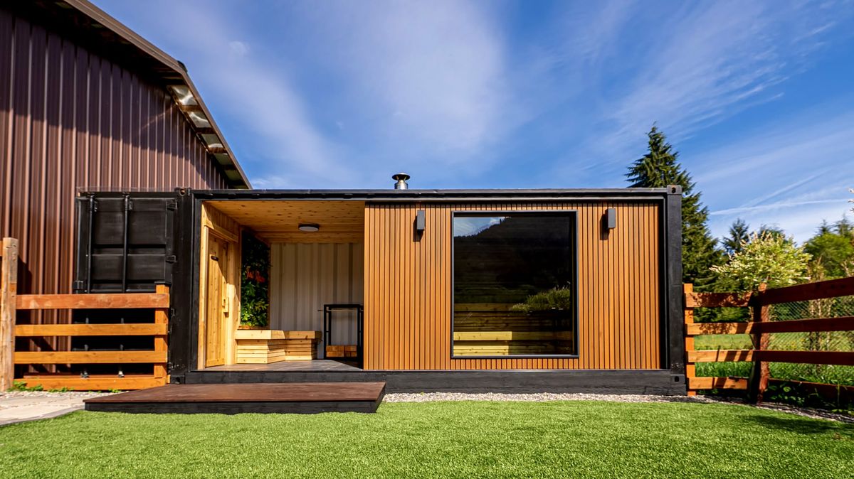 Deck & Patio Installation for Best NW Construction in Maple Valley, WA