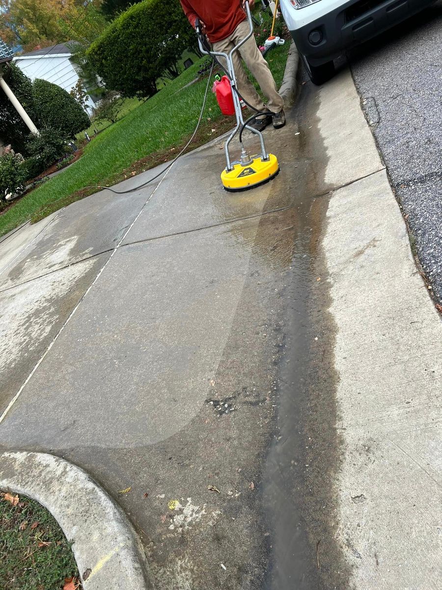 Driveway & Sidewalk Cleaning for Under Pressure: Pressure Washing Service in Raleigh, NC