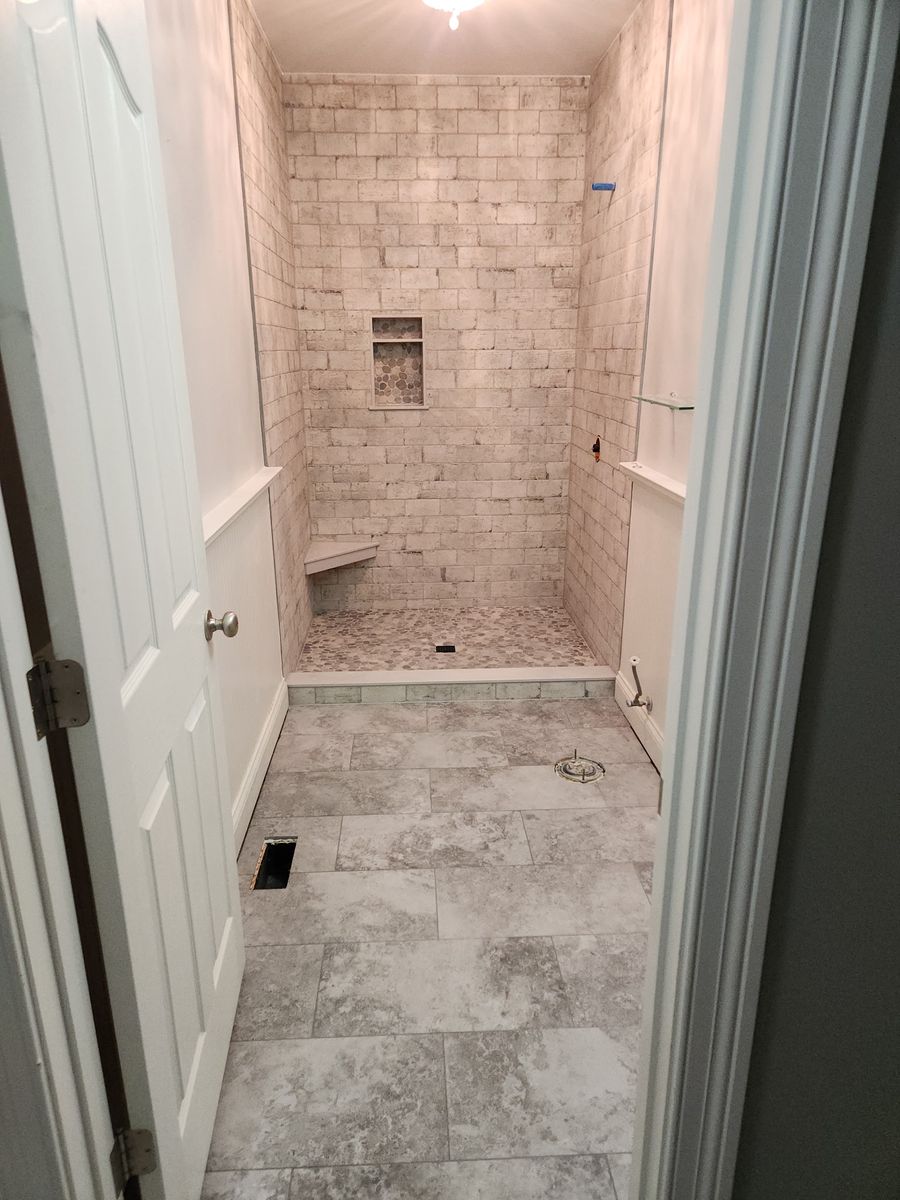 Tile Flooring for Precision Tile LLC in Richmond, Kentucky