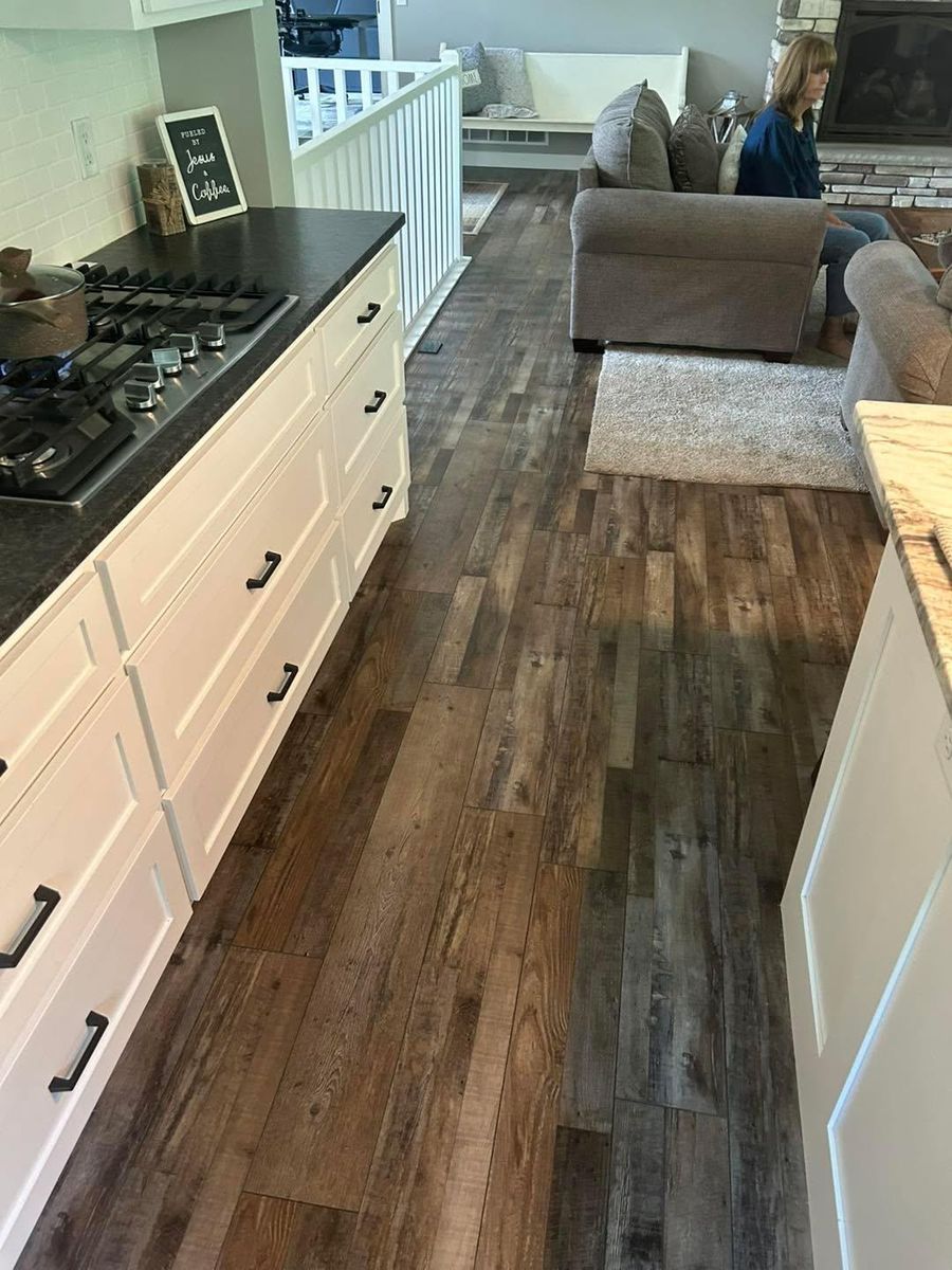 Kitchen Counter Tile for Rivers Edge Tiling LLC in Brainerd, MN
