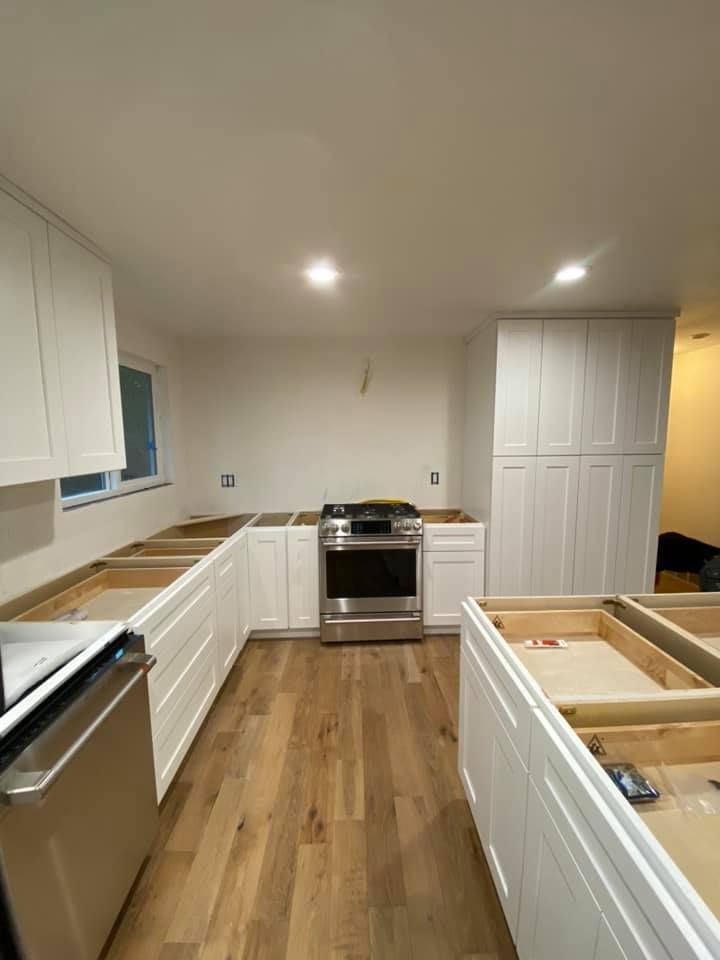 Kitchen Renovation for Next-Gen Pro-Builders in Kennewick, WA