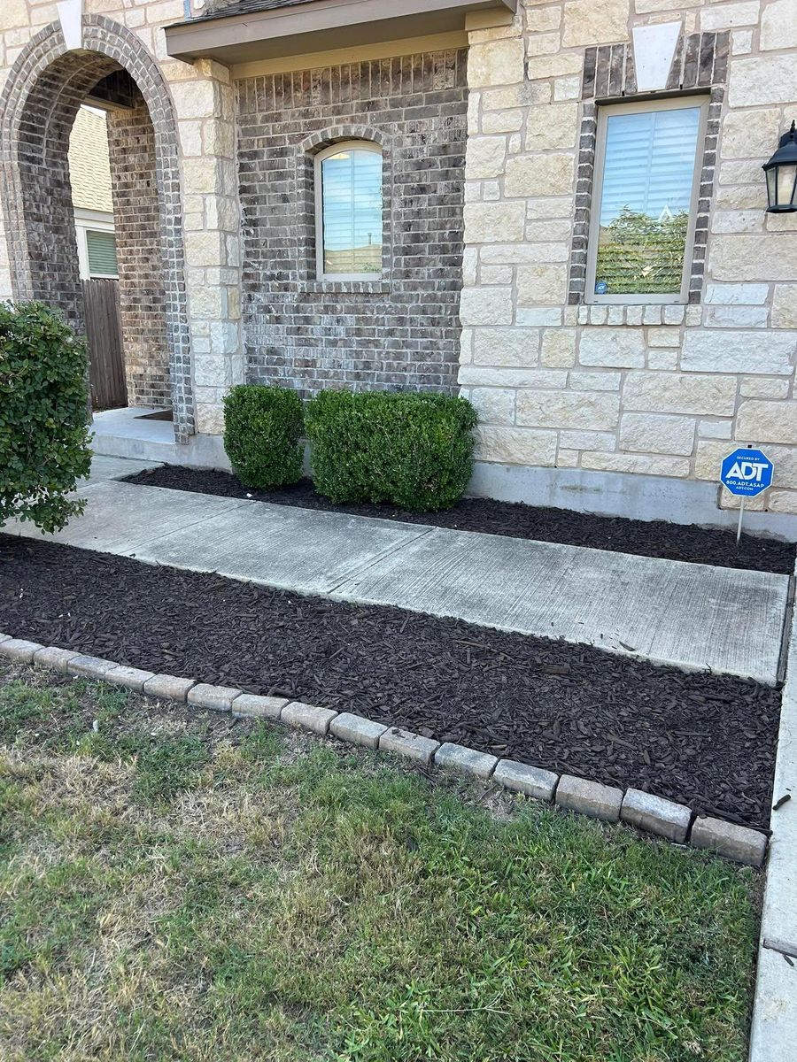 Mulch Installation for C & C Lawn Care and Maintenance in New Braunfels, TX