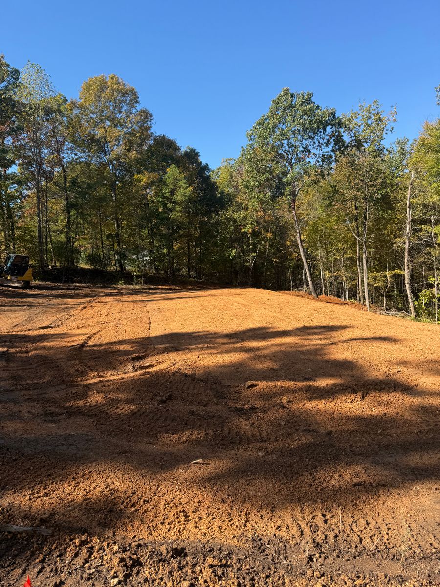 Land Grading & Leveling for West TN Dirt Works in Lexington, TN