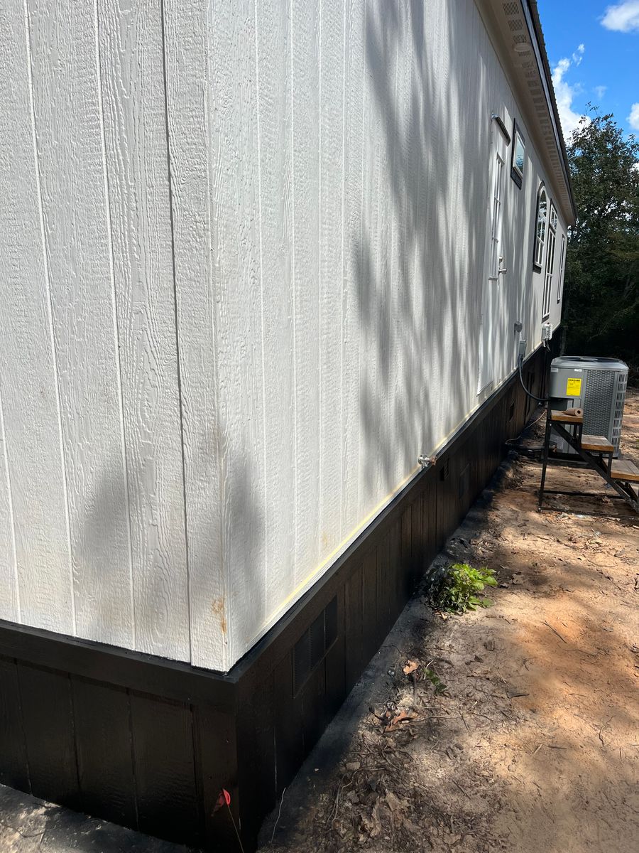 Mobile Home Skirting for BAKER Carpentry in Joshua, TX