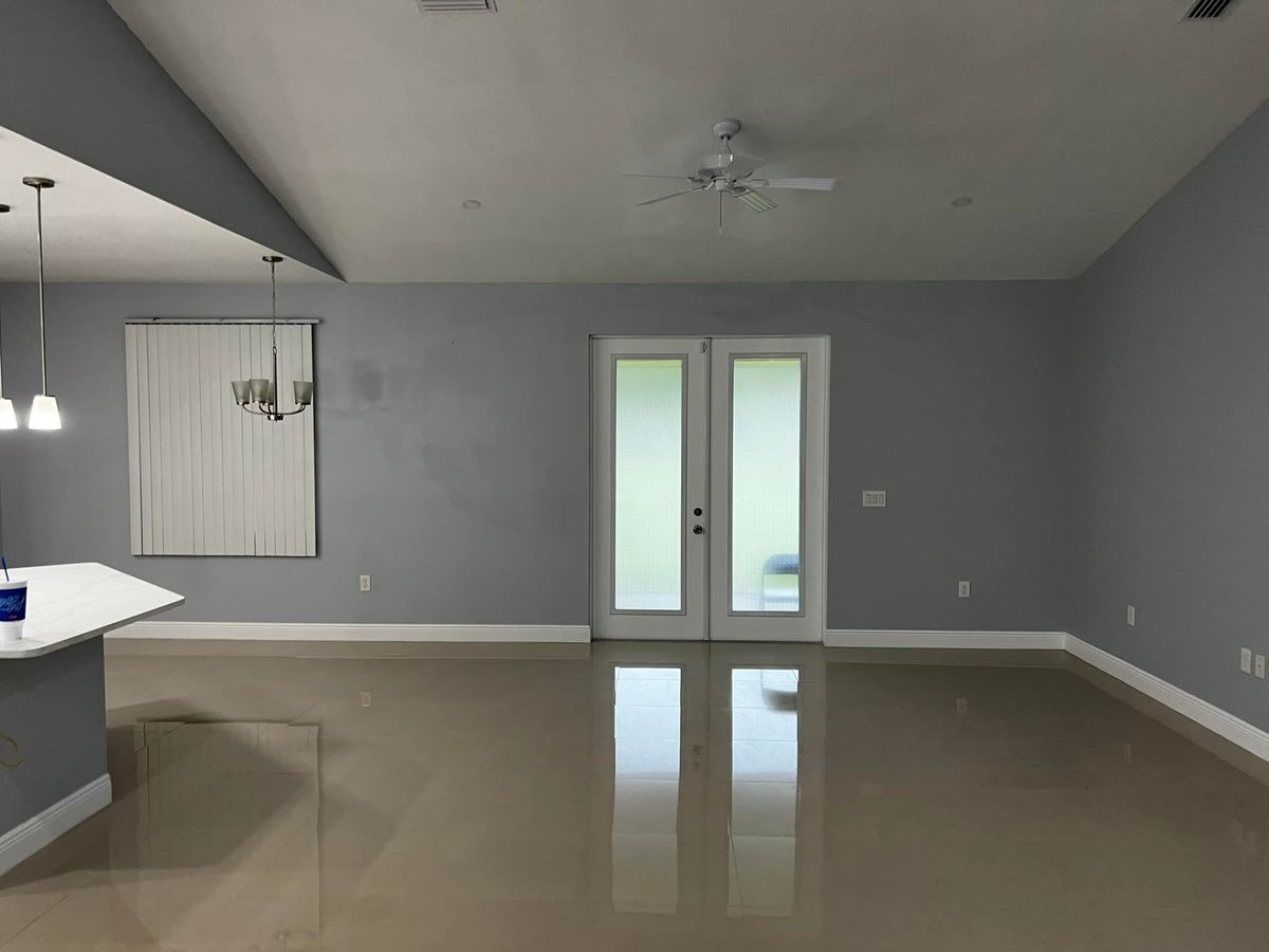Interior Painting for Cruz Diaz Painting LLC in Sun City Center, FL
