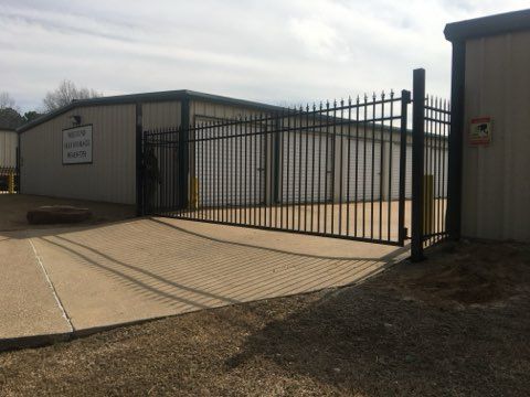 Gate Installation for R & R Metal Works in Tyler, TX