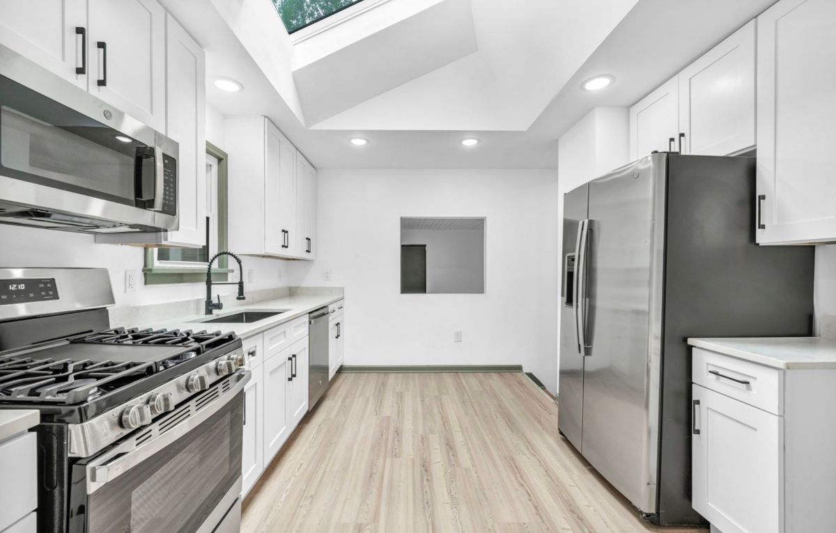 Interior/Exterior Painting for ForeverHome RE in Cleveland, OH