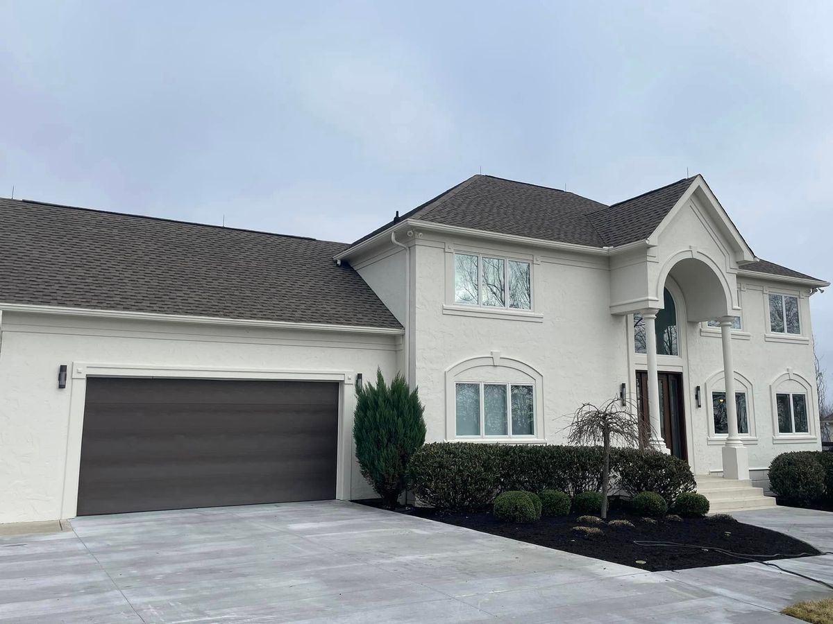 Roof and Gutter Cleaning for Roanokes #1 Choice for Premium Pressure Washing in Roanoke, VA