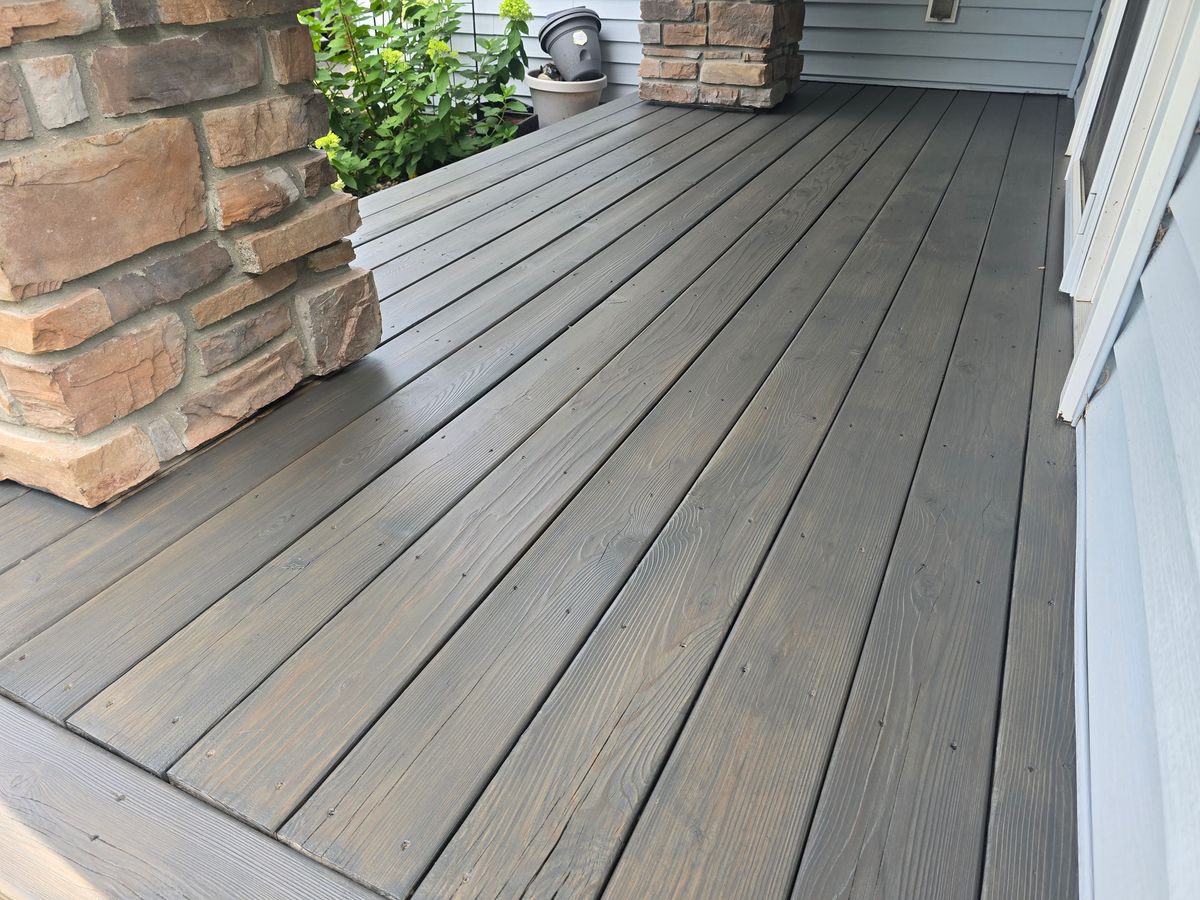 Deck Refinishing for Duraplus Topcoat Painting in New Brighton, MN