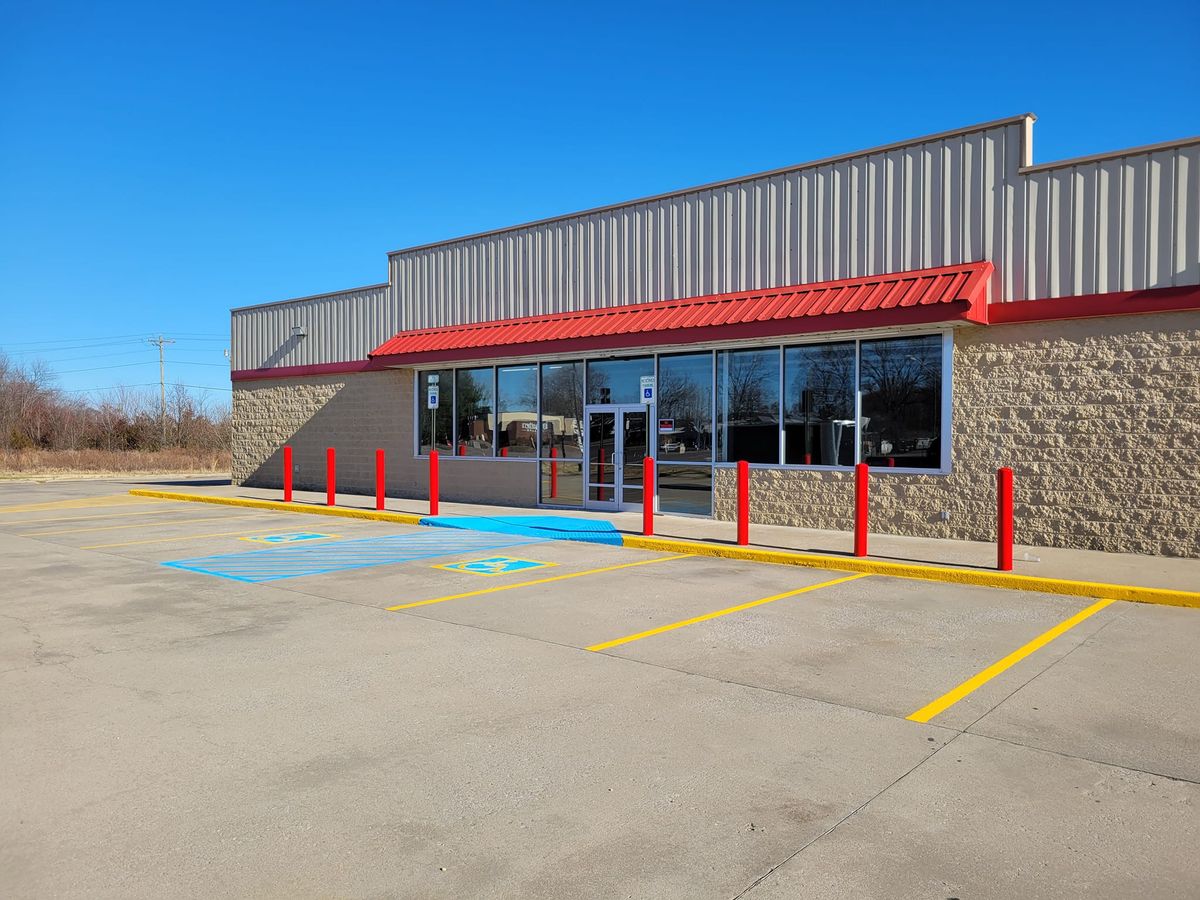 Asphalt Parking Lot Construction for Fine Line Striping in Jackson, MO