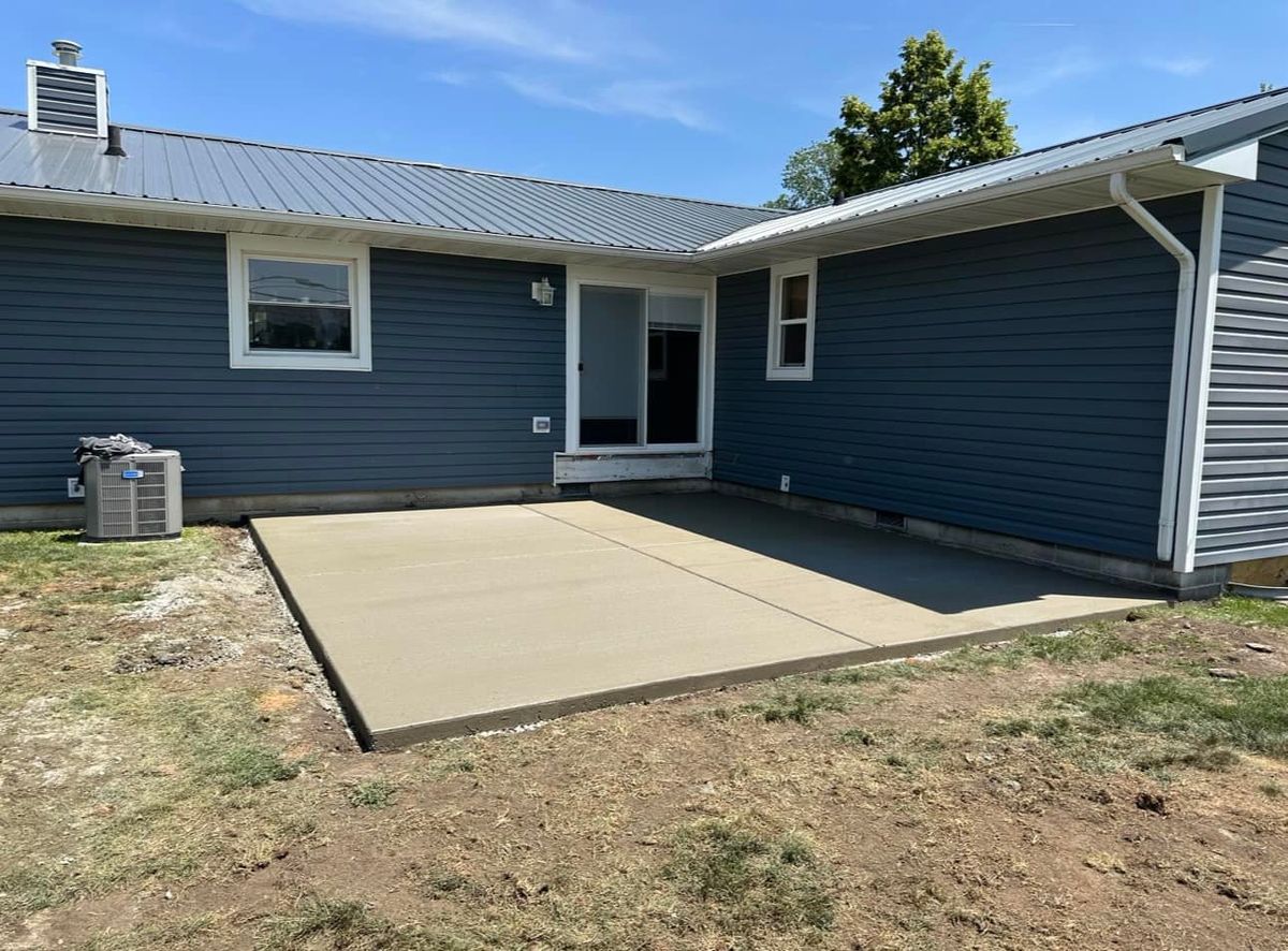 Patio Design & Installation for Donahue Concrete in Streator, IL