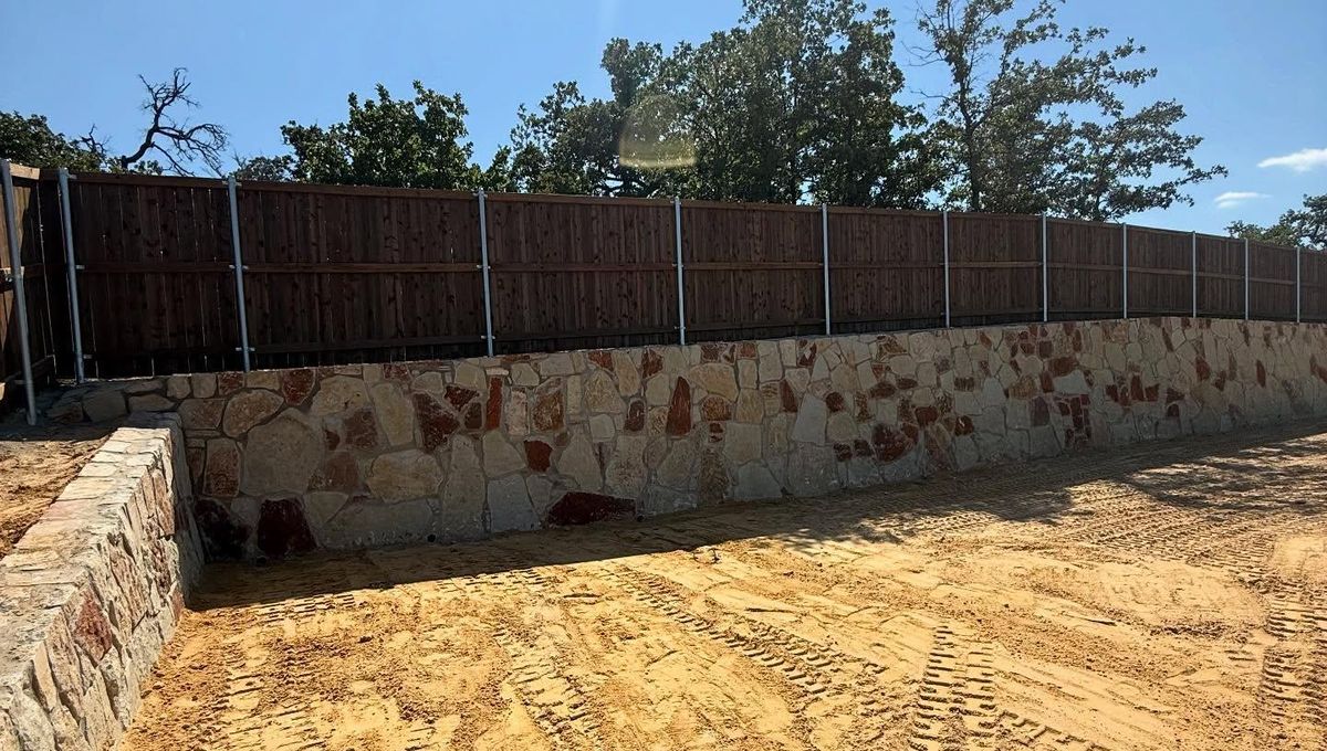 Outdoor living area for Rojas Contractors in Fort Worth, TX