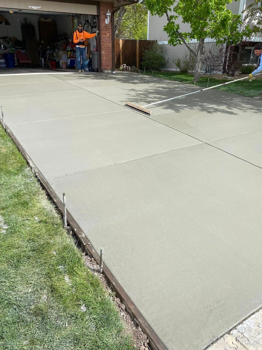 Sidewalk Installation for Midwest Quality Concrete in Pueblo, CO