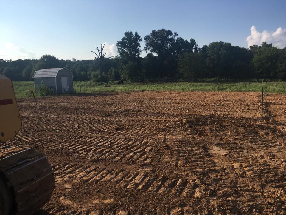 Leveling for Bell Sand & Gravel in Bogata, TX