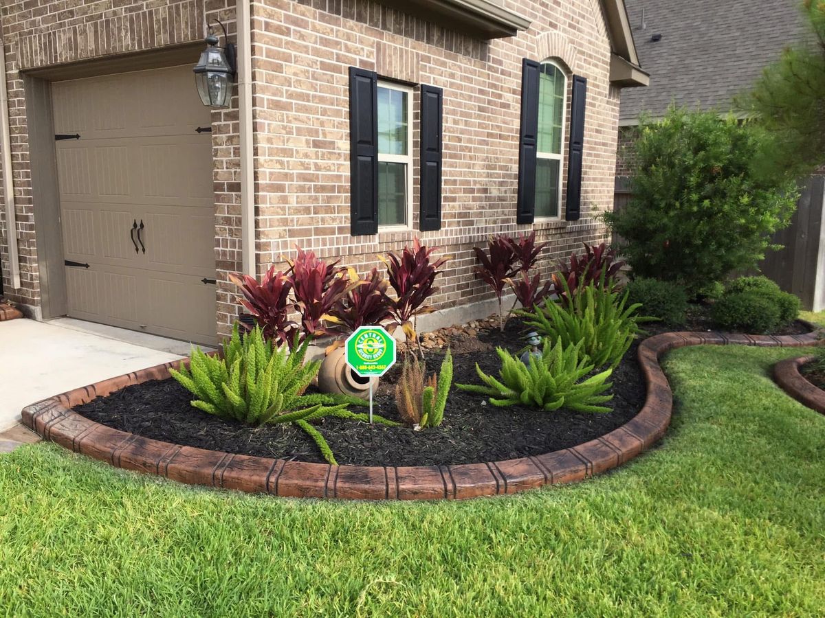 Landscaping for Texas Curb N Borders in Houston, TX