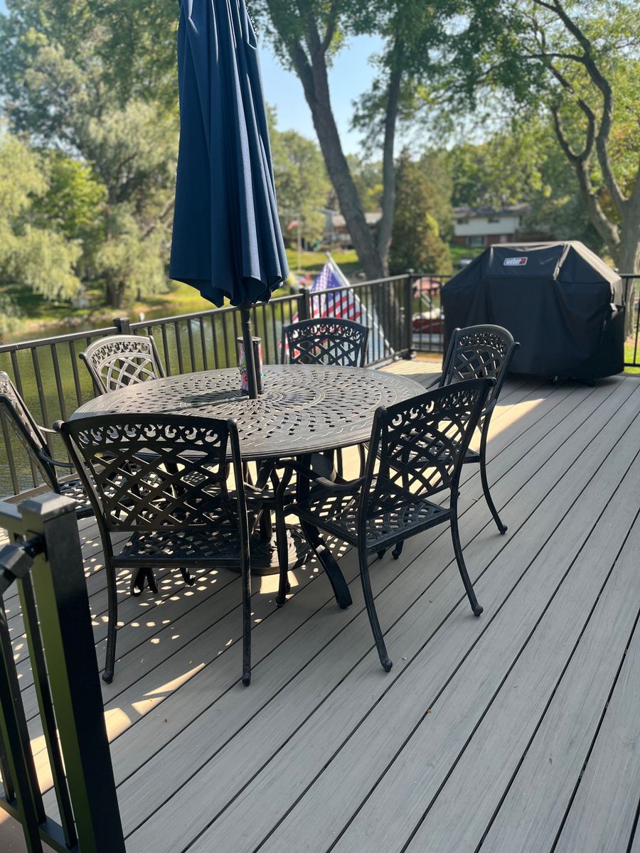 Landscape & Hardscape Design for Sunstone Construction in Oakland County, MI