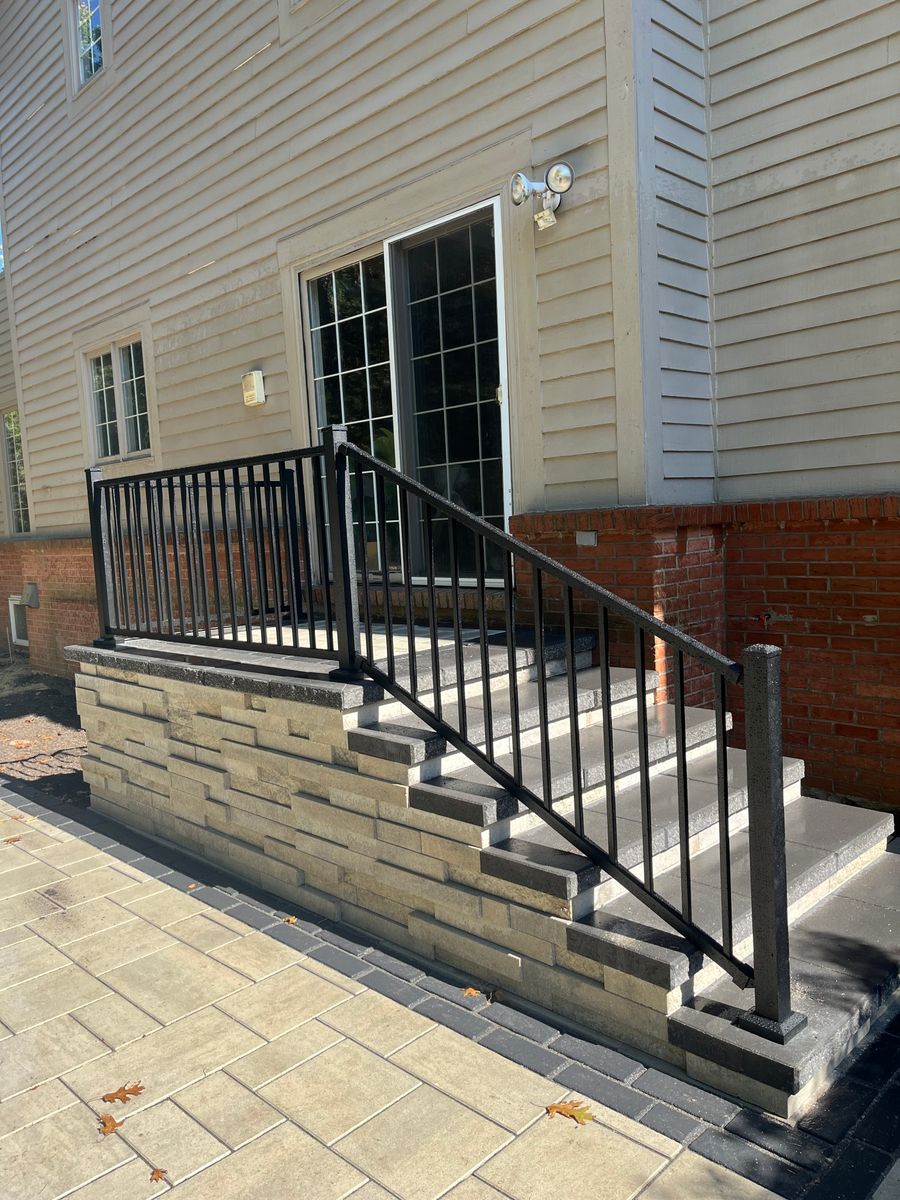 Retaining Walls for Sunstone Construction in Oakland County, MI