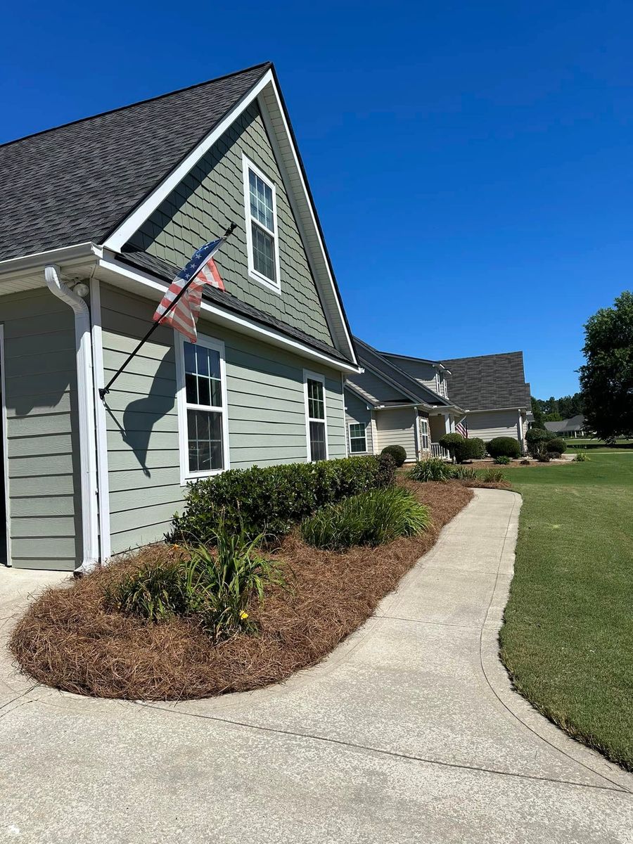 Mulch Installation for Jameson’s Landscaping & Pressure Washing in Eatonton, GA
