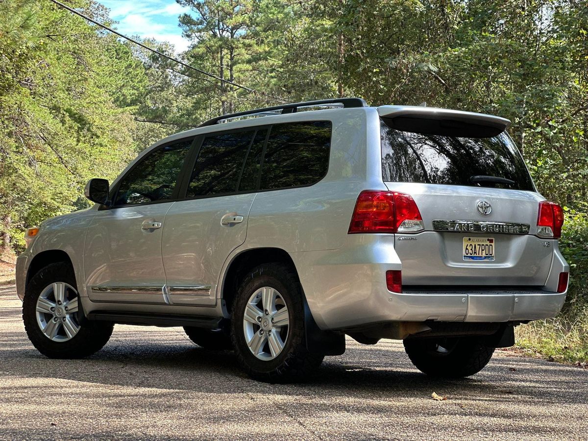 Full Detail Service for Hollywood Detail in Northport , AL