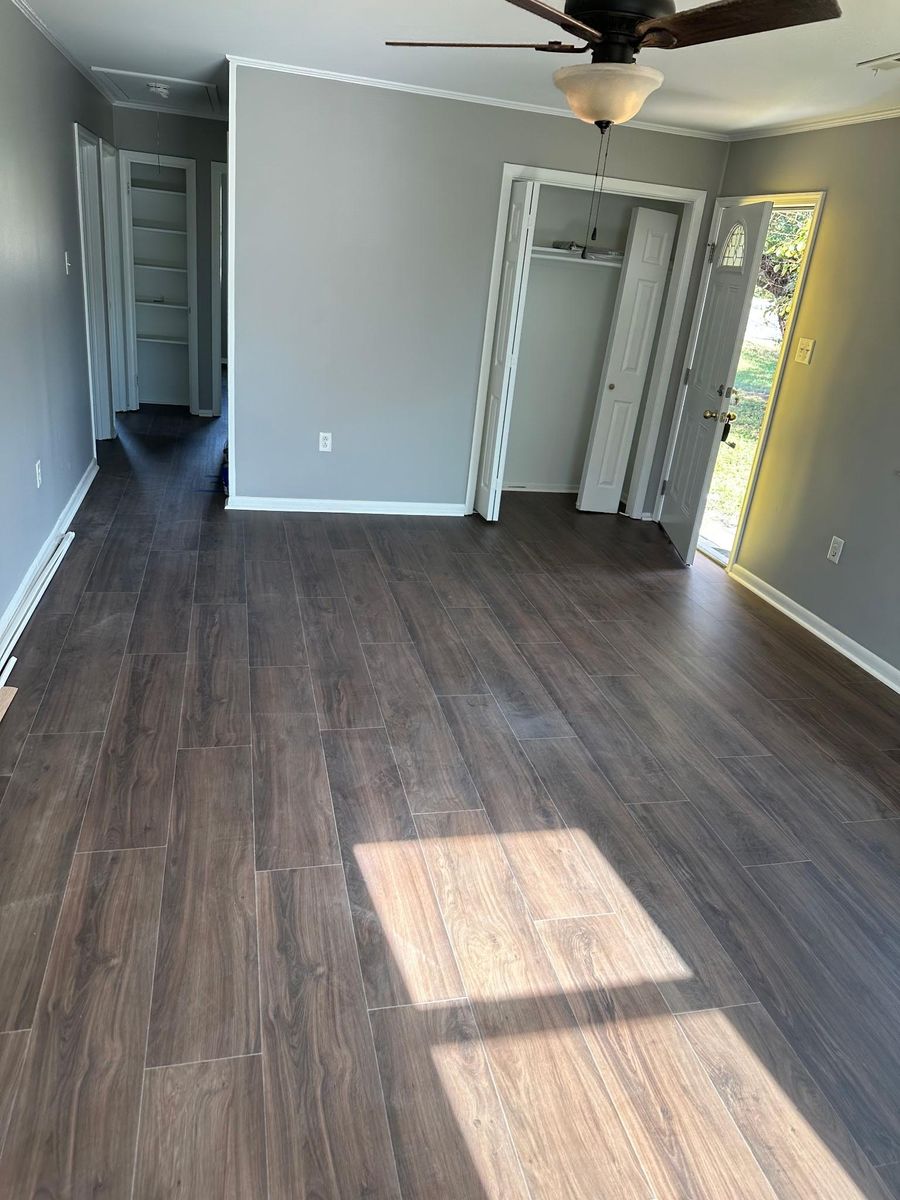 Luxury Vinyl Flooring for Jason Tench Flooring LLC in Richmond, VA