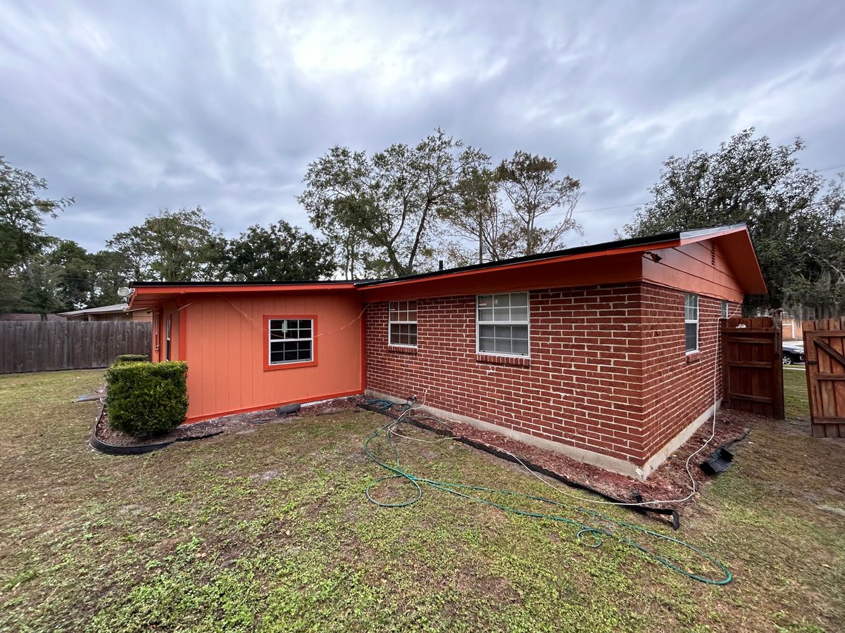 Driveway and Sidewalk Cleaning for Project Masters Group in Tampa, FL