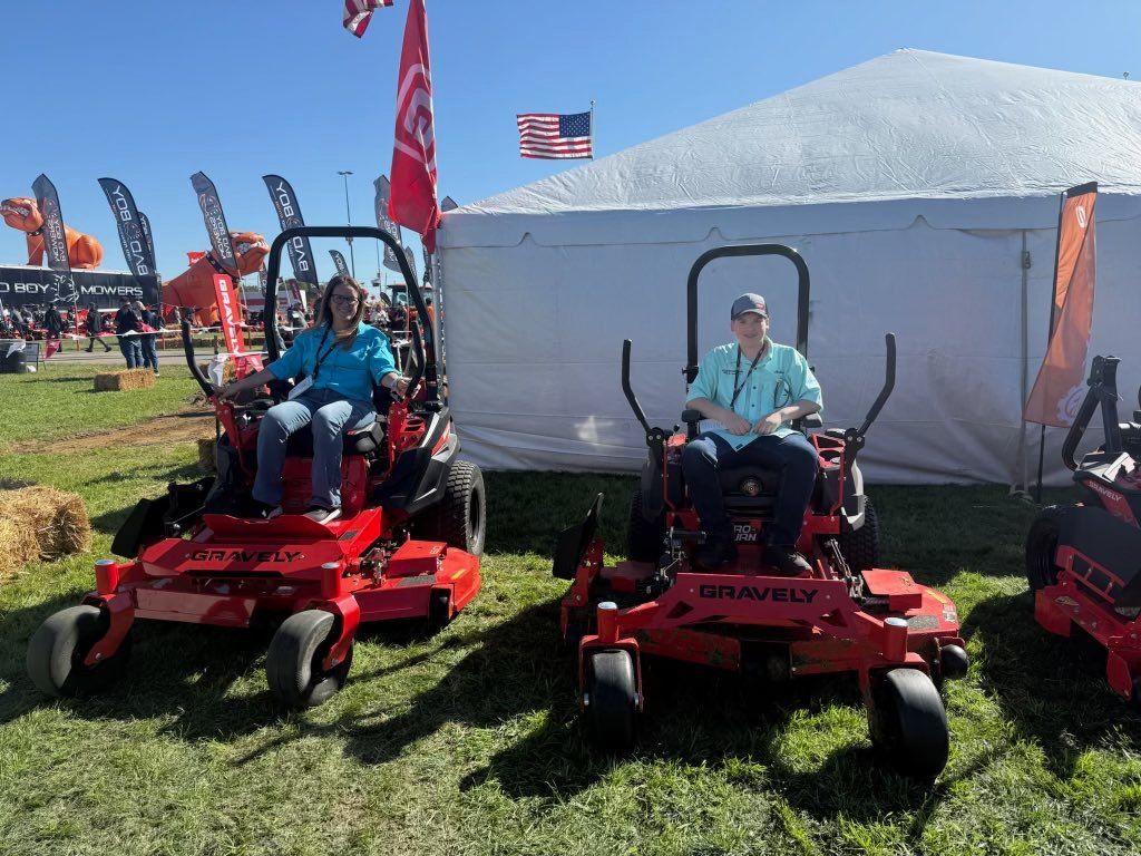 Mowing for Amerigrown Tree And Lawn in Apopka, FL