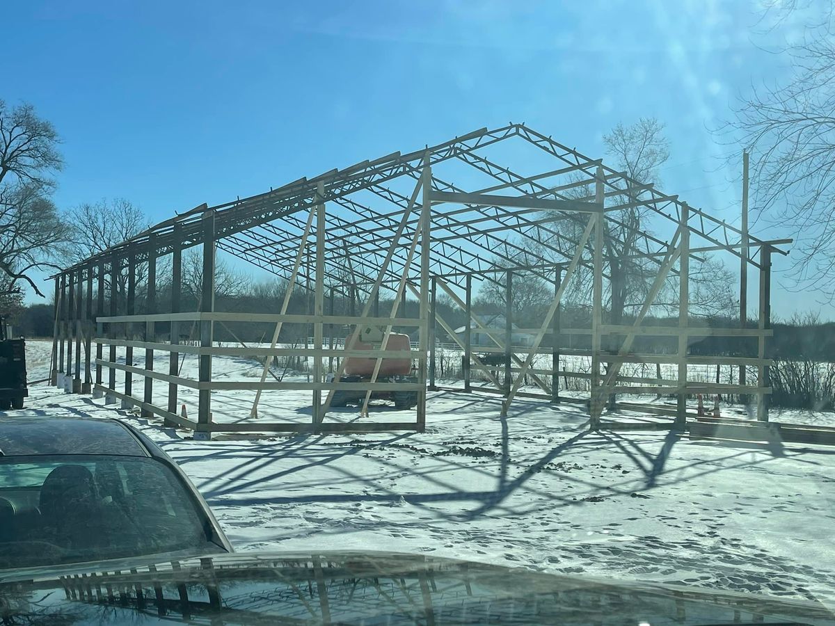 Pole Barn Construction for Crump Construction & Roofing, LLC  in Urich,,  MO