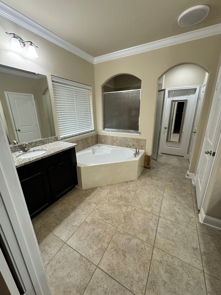 Bathroom Remodeling for Alpha Contracting Services in Katy, TX