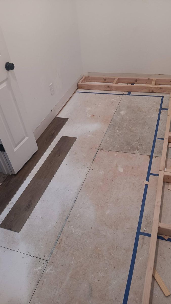 Floor Installation for Middle Tennessee Wood Floors in Clarksville, TN