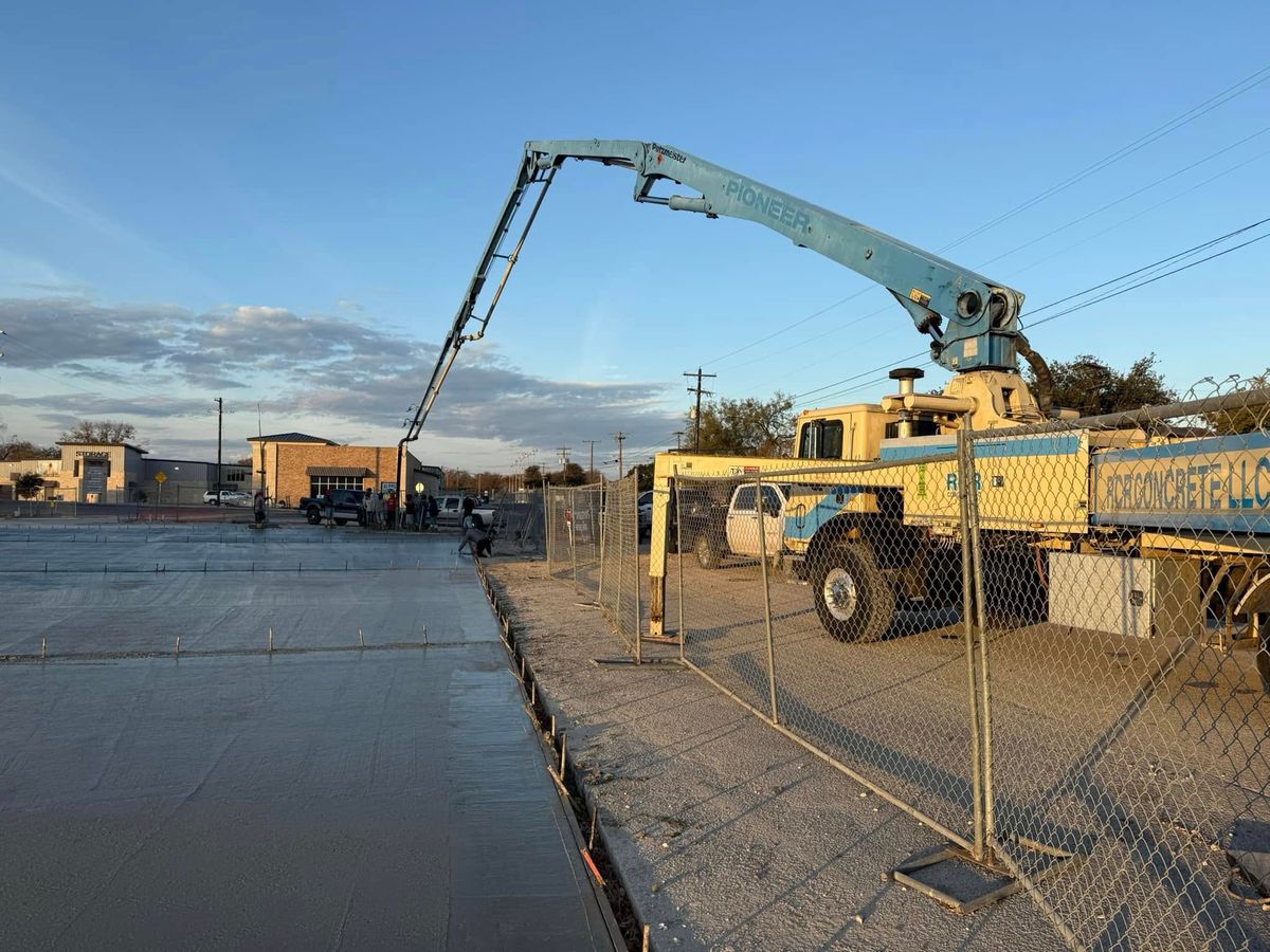 Concrete- Slabs and Flat work for CrossCut in Kempner, TX