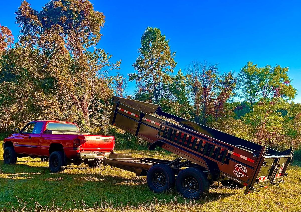 Junk Removal for Diamond Lawn & Land Maintenance in Jonesborough, TN