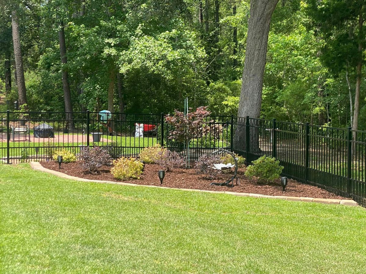 Metal and Vinyl Fence Restoration for Pristine Power Wash Pros in Longs, NC