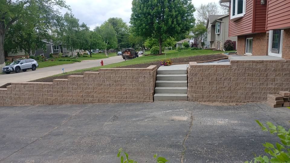 Landscaping for Willing Trucking & Excavating in Evansville, WI