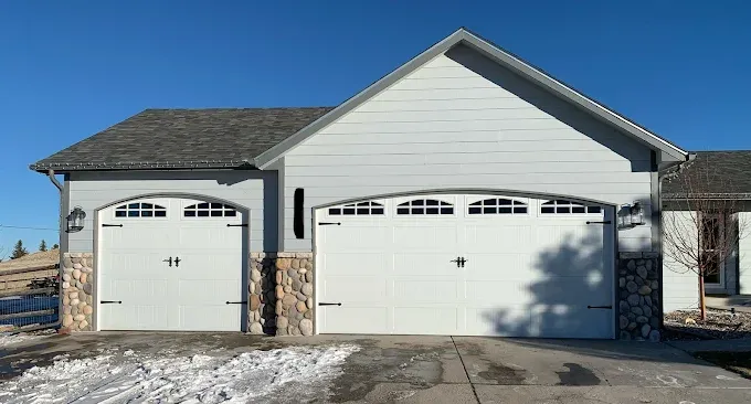 Garage Door Installation for 423 Garage Doors in Signal Mountain, Tennessee