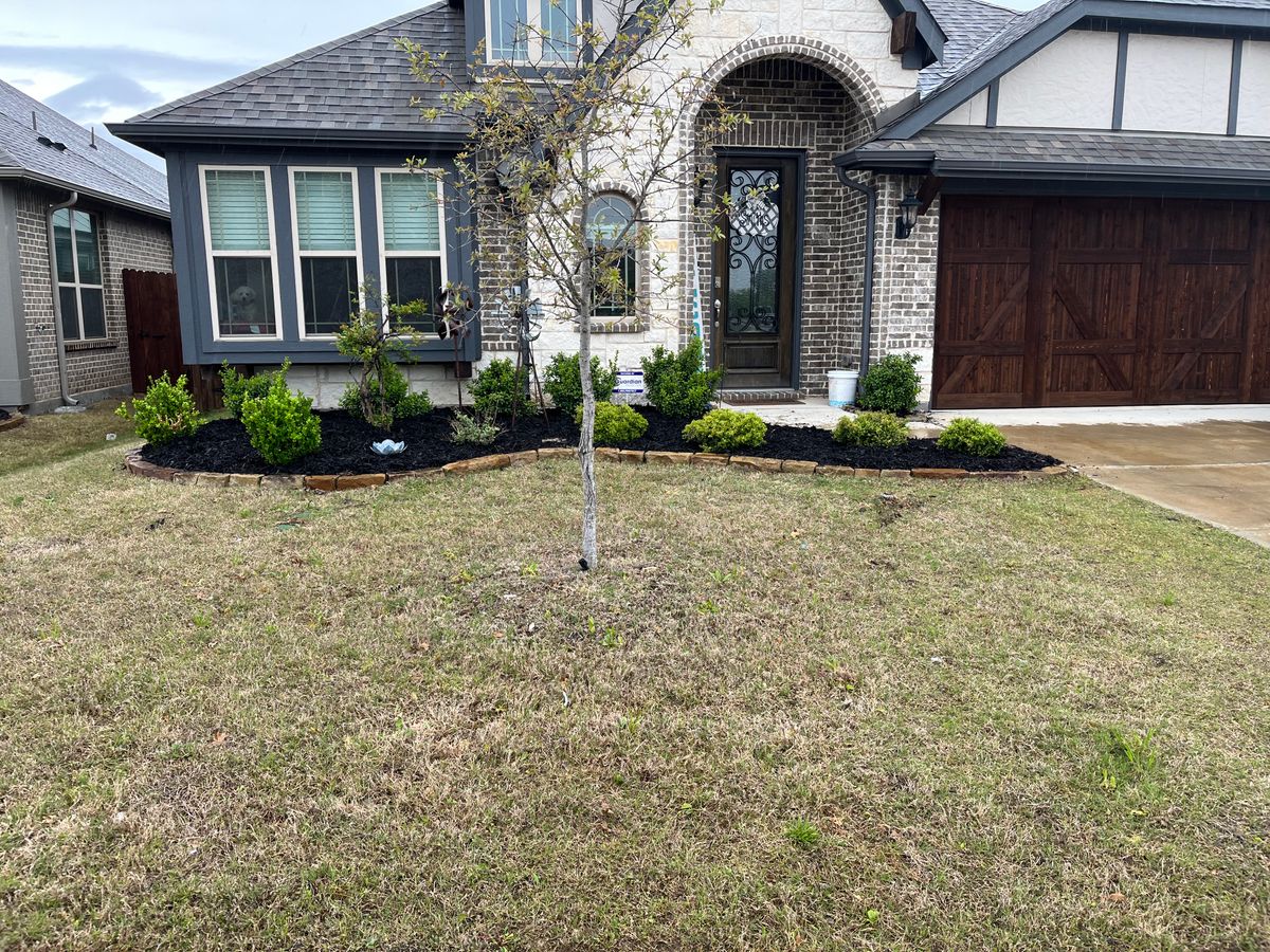 Landscape Design for Fortune Lawn Care in Terrell, TX