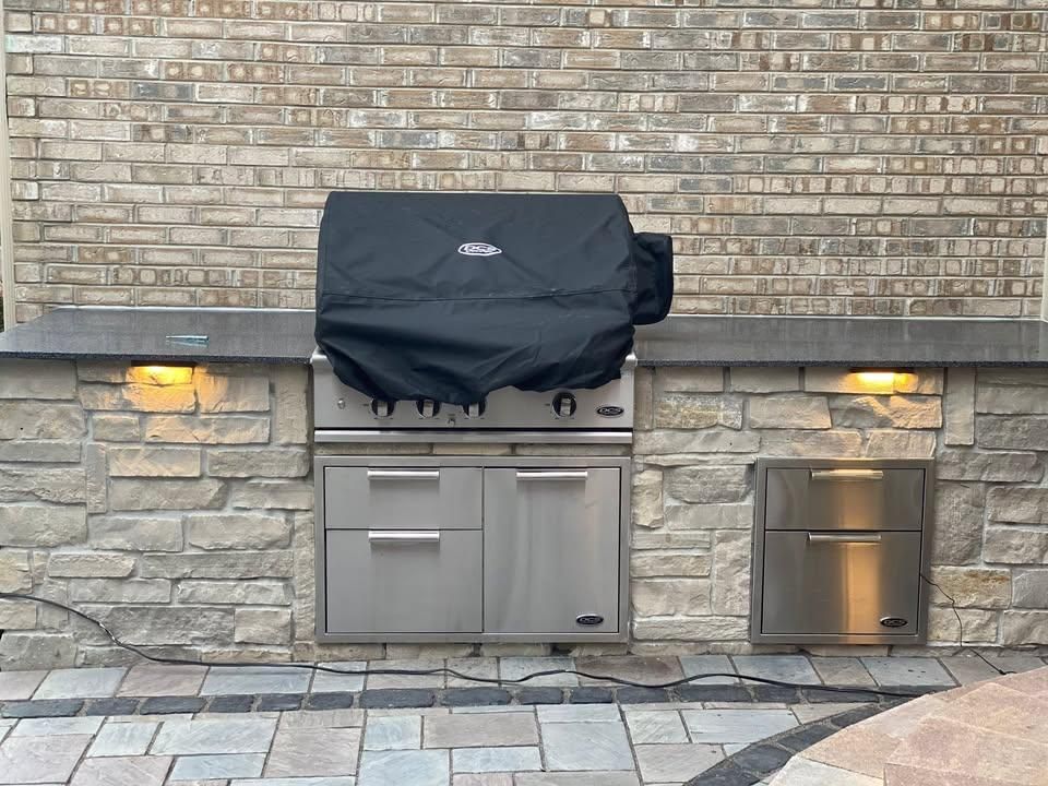 Patio Design & Construction for Alvarez Pavingstone INC. in Lyons, IL