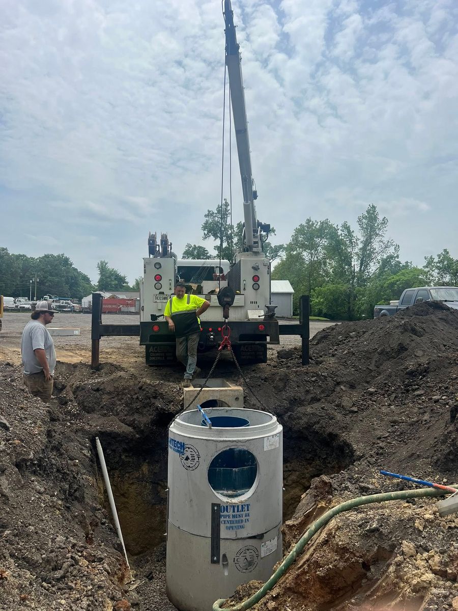 Sitework for Danny Rhodes Trucking & Excavation in Shepherdsville, KY